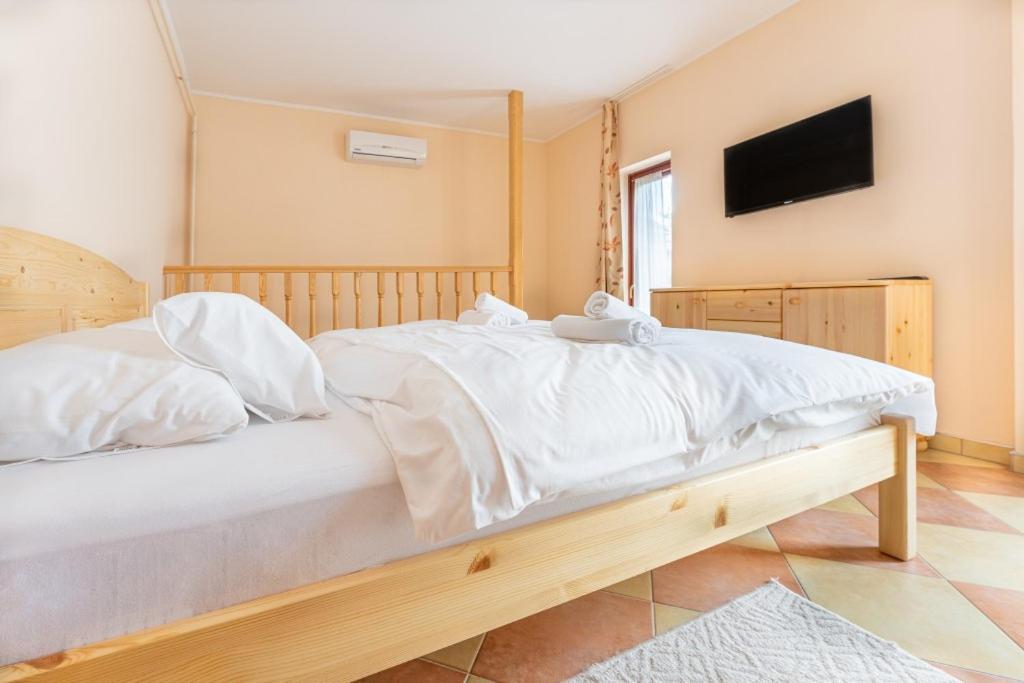 Varazsko Apartman ยูลา ภายนอก รูปภาพ