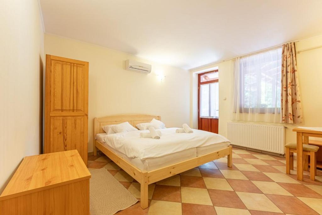Varazsko Apartman ยูลา ภายนอก รูปภาพ